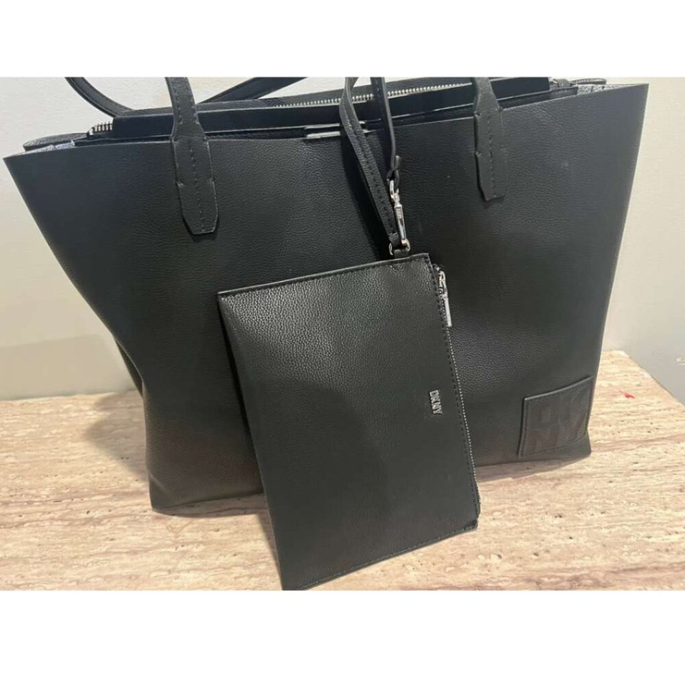 NWT 100% Authentic DKNY Riley Tote Black